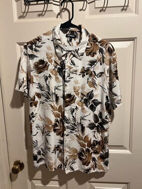 Express Men’s Short-Sleeve Floral Button-Up Shirt - White, Brown & Black